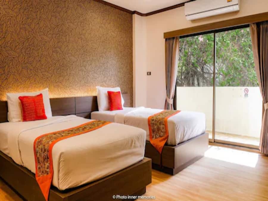 New Deluxe Twin Room | Free WiFi, bed sheets