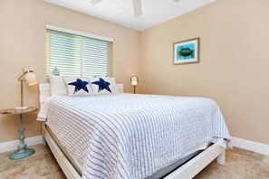 4 habitaciones, escritorio, tabla de planchar con plancha y wifi gratis