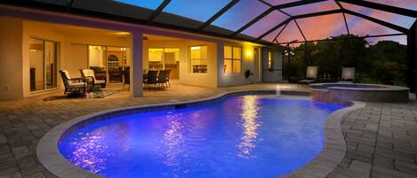 Et oppvarmet basseng