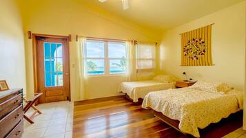 2 Schlafzimmer, Zimmersafe, Bügeleisen/Bügelbrett, Reisekinderbett