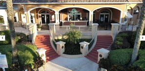 Exterior - TROPICAL RESORT! Lazy River Water Slide +more!  4 BED/3 BATH (Davenport)