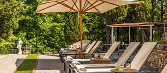 PRIVATE TUSCAN VILLA WITH HEATED SWIMMING POOL - JACUZZI SPA - SAUNA - EVENTS