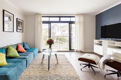 Modern Apartment In Trendy De Waterkant