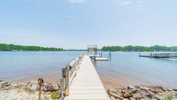 Am Strand, Liegestühle, Strandtücher