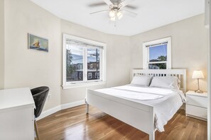 4 chambres, bureau, fer et planche à repasser, Wi-Fi gratuit