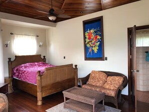 3 quartos, ferros/tábuas de passar roupa, Wi-Fi, roupa de cama