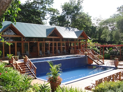 Spectacular Lake Arenal and Mountain view rental