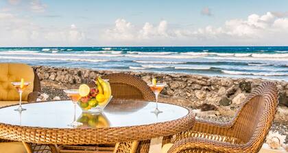 Ocean's Edge Luxury 'Kathryn's Joy' Oceanfront Condo / FEMA accueillis