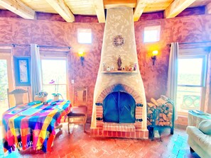 Interior - Steam Shower Hot Tub-Fabulous Views! In & Out Fireplaces-Free Wood-444+ reviews! (Taos)