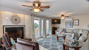 TV, fireplace, DVD player, stereo