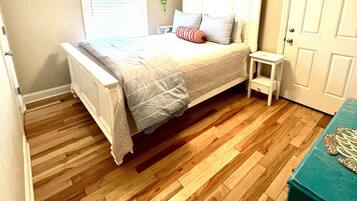 3 chambres, fer et planche Ă repasser, Wi-Fi gratuit, draps fournis