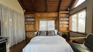 5 habitaciones, tabla de planchar con plancha, cuna de viaje y wifi