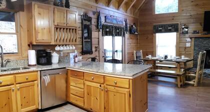 Gran cabaña, excelente ubicación, excelentes tarifas, excelentes críticas