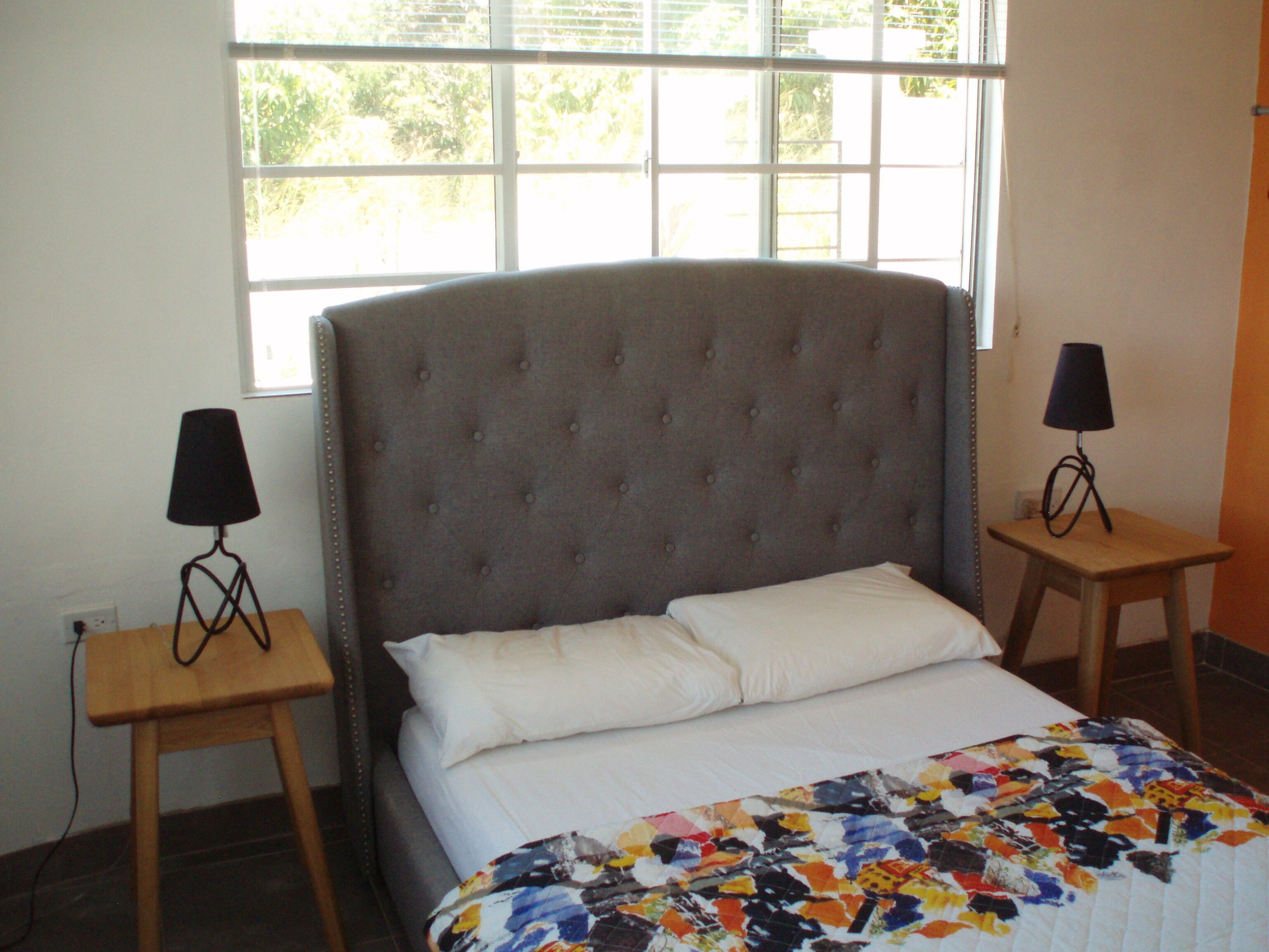 3 chambres, fer et planche à repasser, Wi-Fi, draps fournis