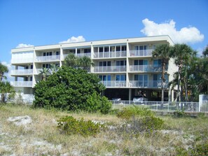 Exterior - Cancellation Special Aug 15-22, 2026 - IRB Direct Beach Front Corner Condo (Indian Rocks Beach)