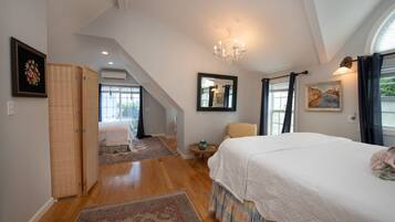 3 habitaciones, escritorio, tabla de planchar con plancha y wifi gratis