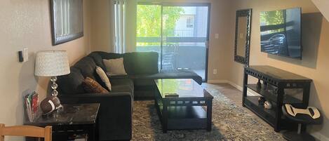 智能电视、DVD 播放器