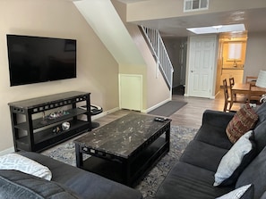Smart TV, DVD player