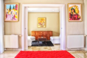 Interior - Luxury Villa on Golf Course by Beach - Resort like living (Gammarth)