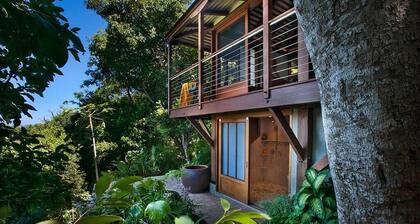 Teahouse Treehouse - Most Romantic St John Cottage - St John USVI