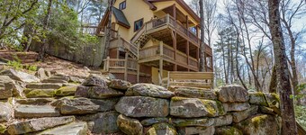 YHDYS ULKOPUOLELLA - kiirehtivä vuorijuoksu - lemmikkiystävällinen!