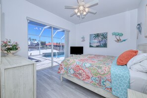 4 bedrooms, desk, iron/ironing board, free WiFi