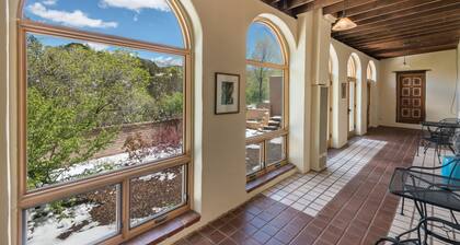 Cómoda casa familiar, a pie de Canyon Road, unas vacaciones de ensueño en Santa Fe