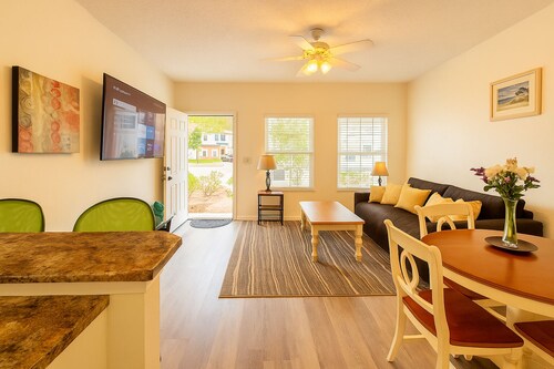 MRV73, Cottage 3 chambres, 1 pâté de maisons de la plage!