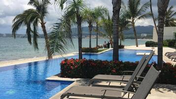 Outdoor pool, an infinity pool