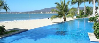 Gorgeous Oceanfront Luxury Condo in the Heart of Bucerias!