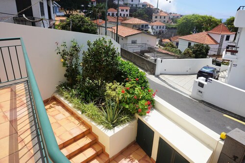 !Your Home in Madeira