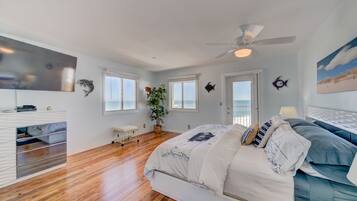 7 bedrooms, in-room safe, desk, iron/ironing board