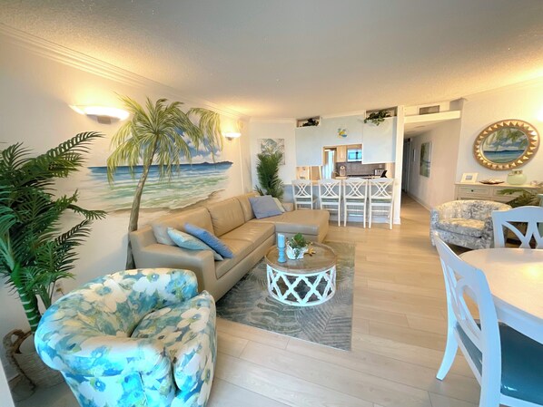 Smart TV, DVD player, books, stereo