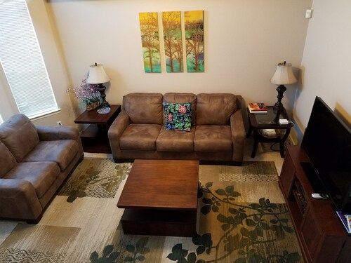 Mi Casa Es Su Casa - Clean and Cozy 10 mins from Ft Bliss with Refrigerated Air
