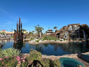 حمّام سباحة خارجي