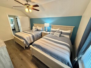 2 bedrooms, iron/ironing board, WiFi, bed sheets