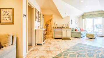 Smart TV, lareira, videogames, DVD player