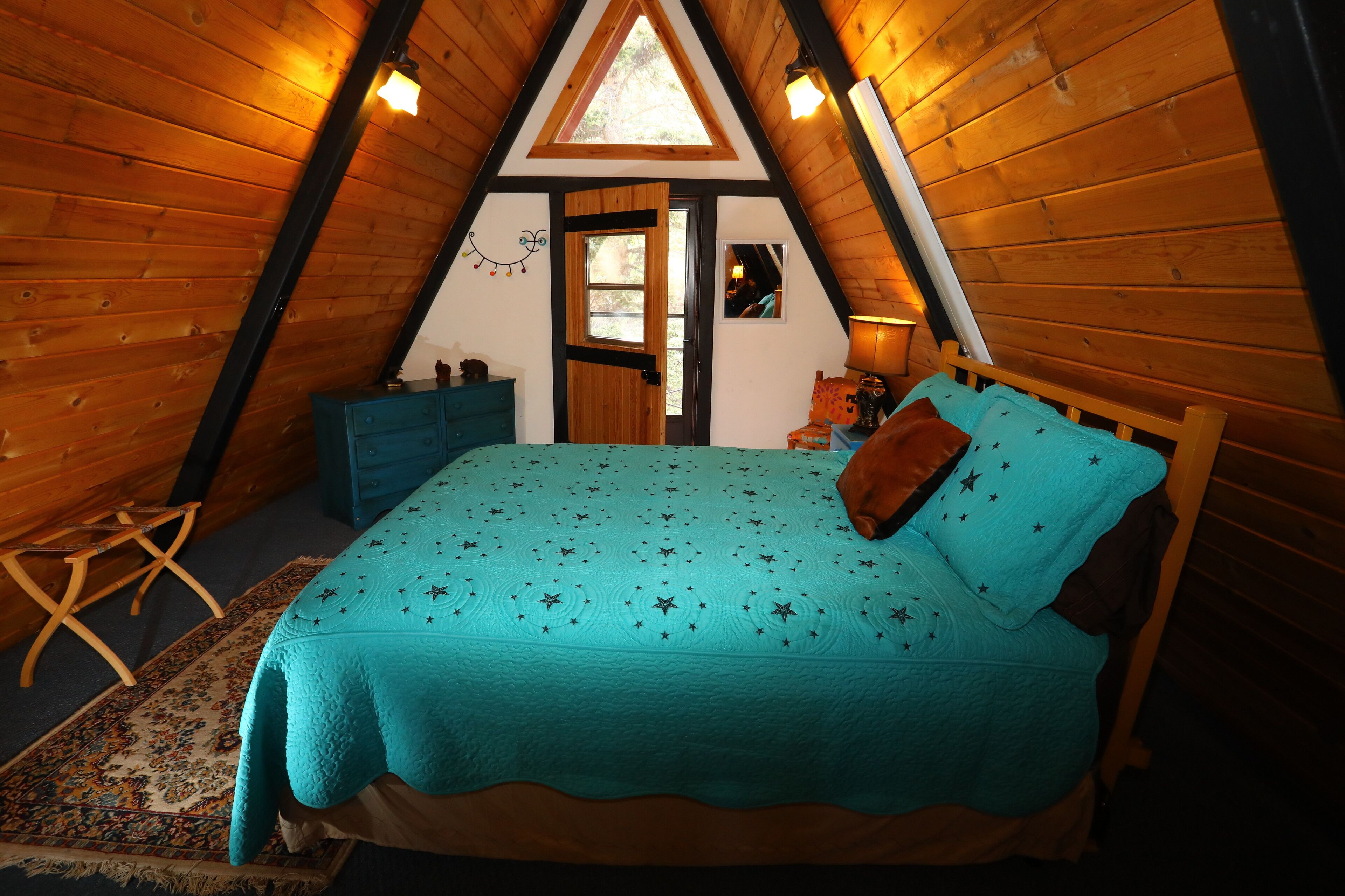 3 chambres, fer et planche à repasser, Wi-Fi gratuit, draps fournis