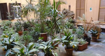 Centro histórico de Roma entre Colisseum y la estación de Termini WiFi, A / C, Netflix