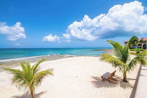 Vue imprenable, tuba de la plage! Georgetown Villa # 218- Par Cayman Vacation