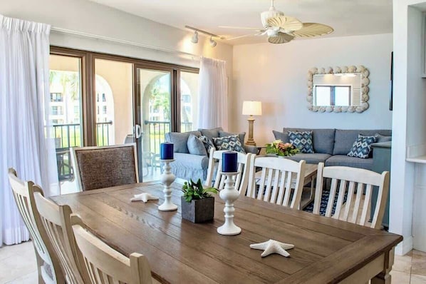 Téléviseur, Netflix, services de diffusion en continu, bureau