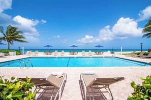 Unclassified image, 4 of 50, button - Georgetown Villas #218 - Direct Oceanfront (Georgetown)