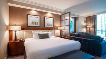 1 bedroom, desk, iron/ironing board, WiFi