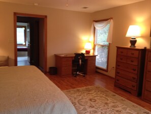 2 chambres, bureau, fer et planche à repasser, Wi-Fi gratuit