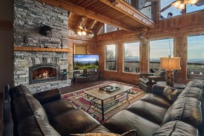 Smart-TV, peis, Netflix og DVD-spiller