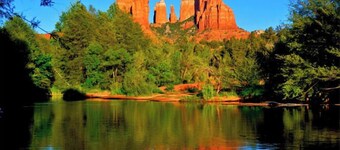 Luxurious, Upscale Townhome In Sedona. Super clean, gourmet kitchen, comfy beds!