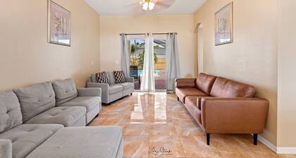 Discover a fantastic 3BR property near Disney, Universal Studios, and Sea World!