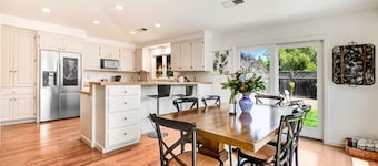 Cottage Sonoma - Includes Wine Tasting Passport