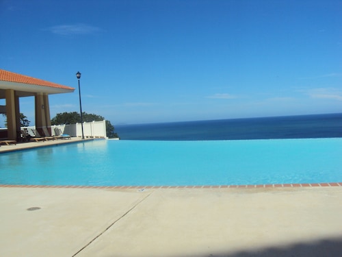 Heavens Gate on Earth~~Stunning Ocean Views~~Beautiful Sunsets