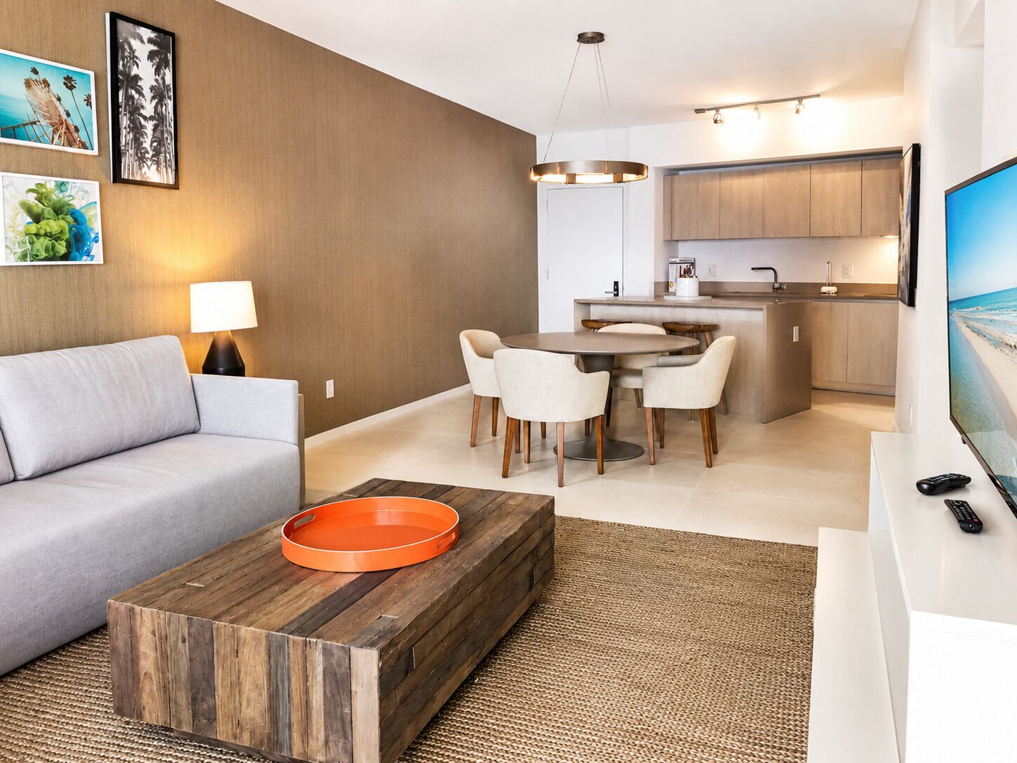 Luxueux Appartement D'une Chambre Sur La Plage, Avec Toutes Les Commodités Du Complexe !!! - Hallandale Beach, FL